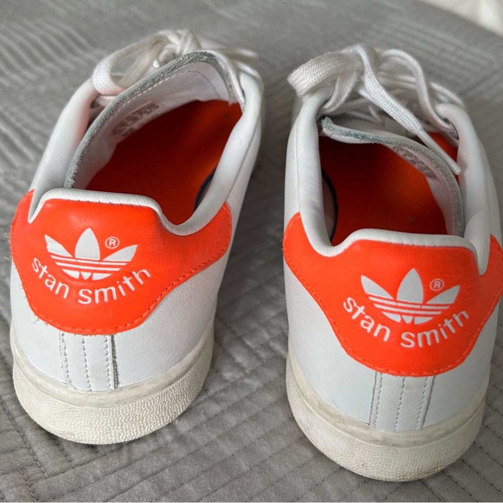 Adidas Stan Smith White with Bold Orange Accents - Picture 7 of 8
